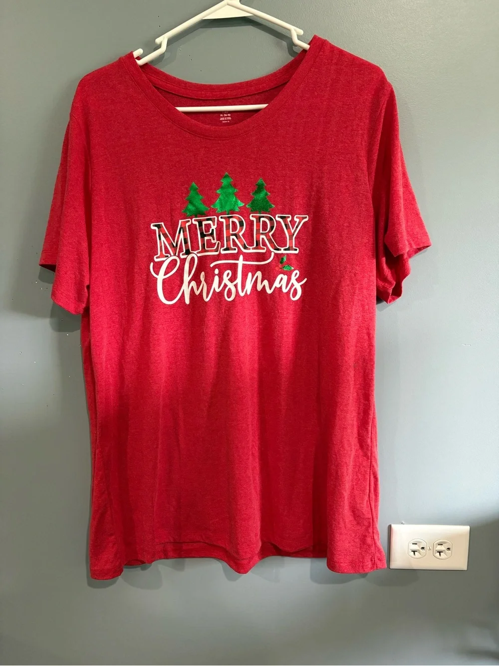 Holiday Time Women's Merry Christmas T-Shirt XL (16-18) Red Plaid Trees